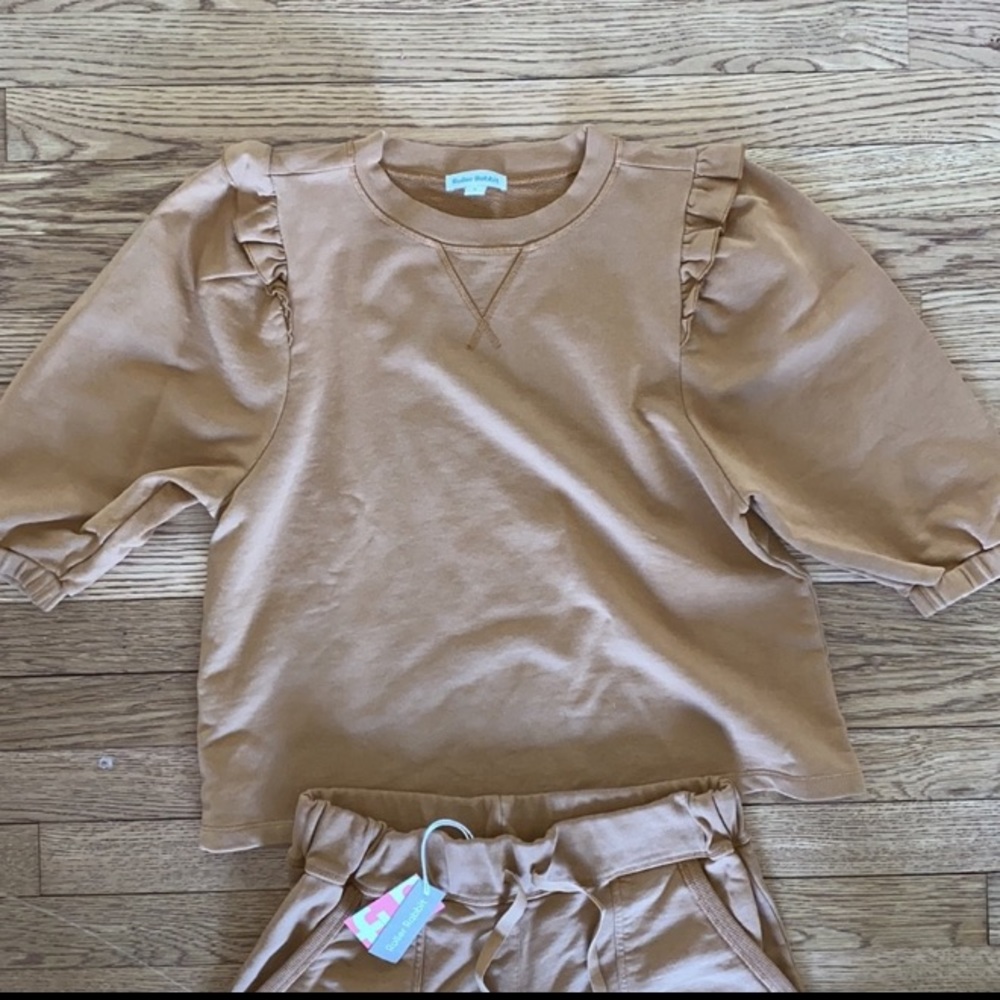 Roller Rabbit Sweatshirt - Picture 2 of 2